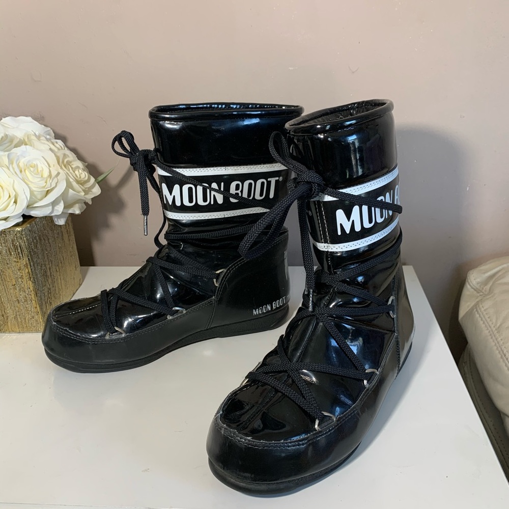 SOLD TECNICA THE ORIGINAL MOON BOOTS Patent - Picture 1 of 10